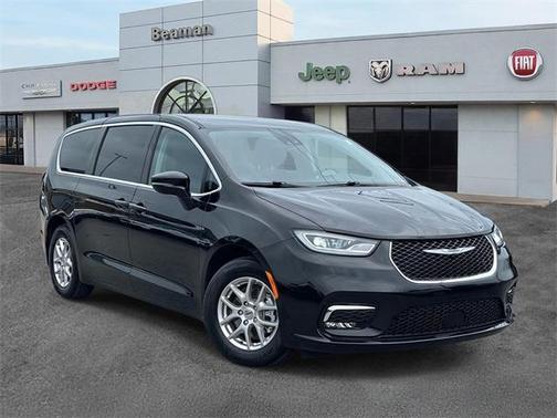 2024 Chrysler Pacifica Touring-L