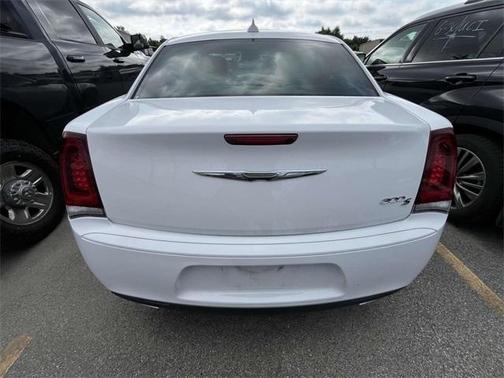2016 Chrysler 300 S