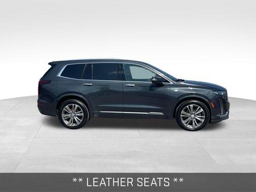 2022 Cadillac XT6 Premium Luxury AWD