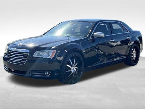2012 Chrysler 300C Luxury Series