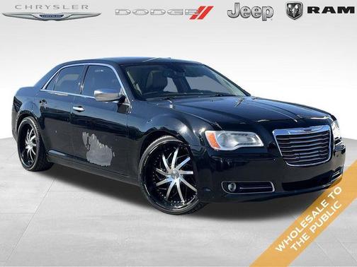 2012 Chrysler 300C Luxury Series