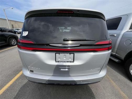 2024 Chrysler Pacifica Limited