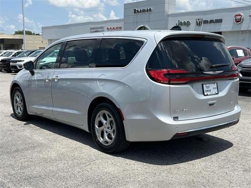 2024 Chrysler Pacifica Limited