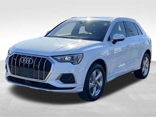 2022 Audi Q3 40 Premium
