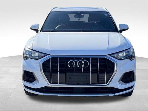 2022 Audi Q3 40 Premium