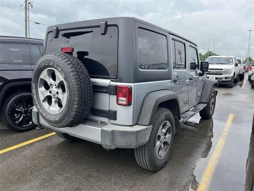 2016 Jeep Wrangler Unlimited Sahara
