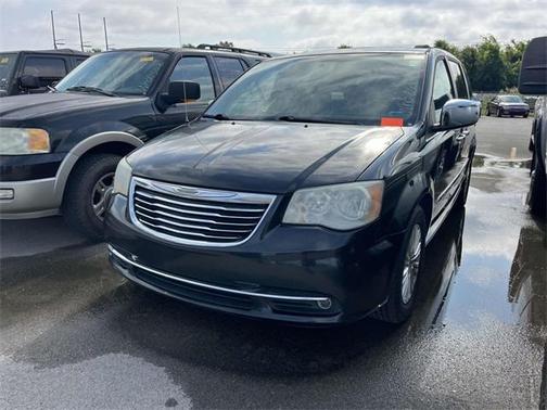 2012 Chrysler Town & Country Touring-L