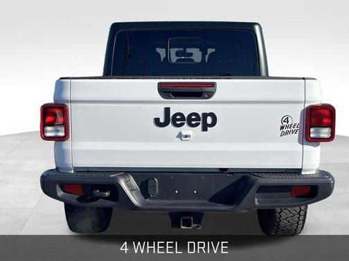 2023 Jeep Gladiator Sport