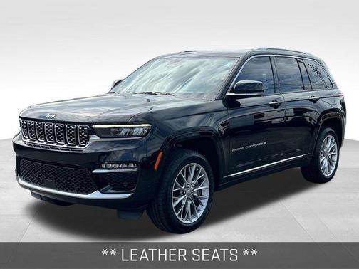 2022 Jeep Grand Cherokee Summit