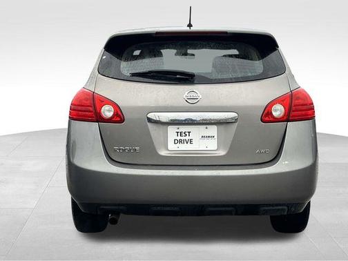 2011 Nissan Rogue S