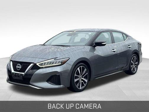 2023 Nissan Maxima SV