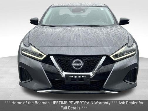 2023 Nissan Maxima SV