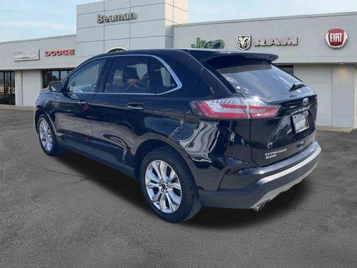 Black Metallic 2024 Ford Edge Titanium