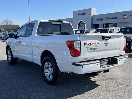 2019 Nissan Titan SV