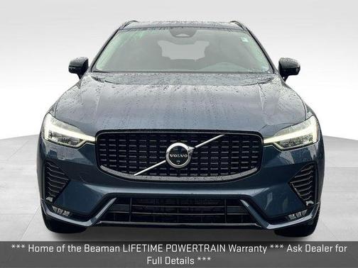 2024 Volvo XC60 B5 Plus Dark Theme
