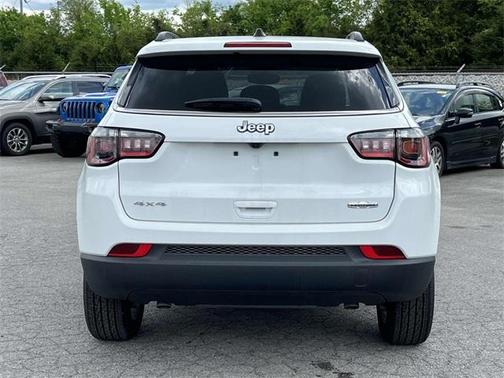 2025 Jeep Compass Latitude