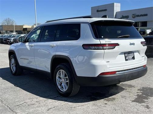 2021 Jeep Grand Cherokee L Laredo