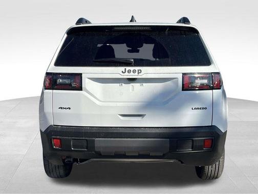 2026 Jeep Cherokee LAREDO/LIMITED