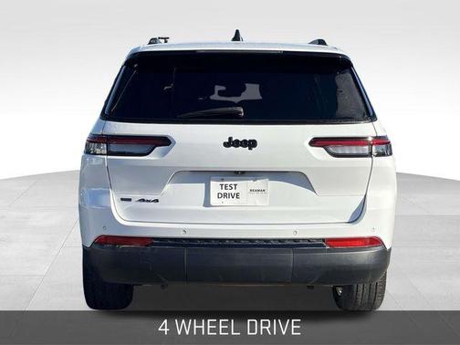 2021 Jeep Grand Cherokee L Laredo