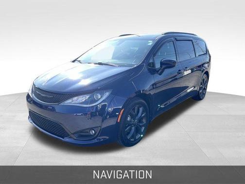 2019 Chrysler Pacifica Touring Plus