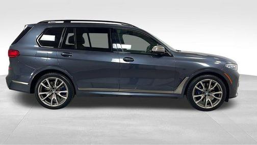 2021 BMW X7 M50i