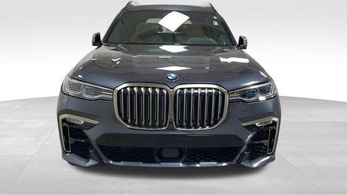 2021 BMW X7 M50i