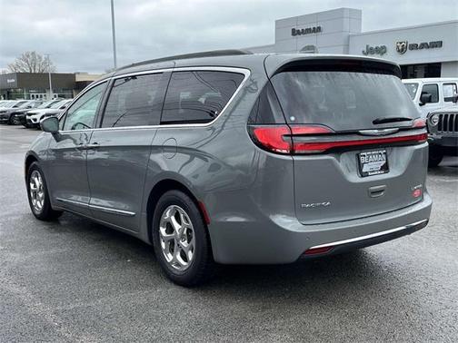 2022 Chrysler Pacifica Limited