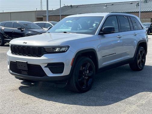 2023 Jeep Grand Cherokee Altitude