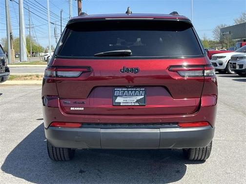 2021 Jeep Grand Cherokee L Laredo