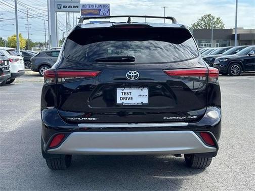 2021 Toyota Highlander Platinum