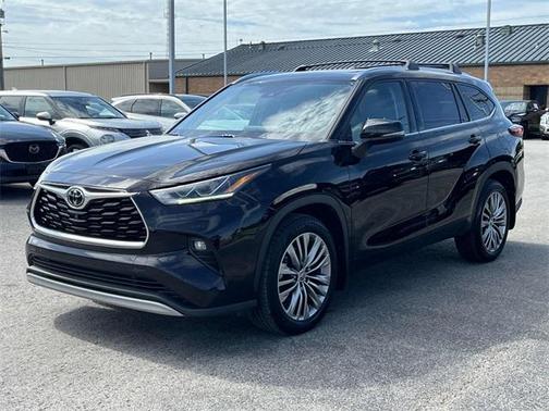 2021 Toyota Highlander Platinum
