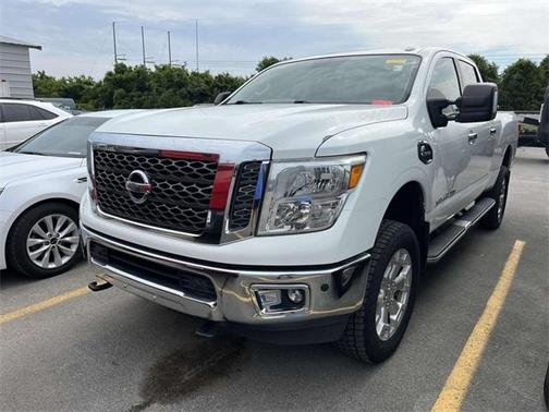 2016 Nissan Titan XD