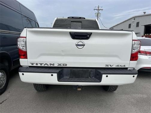 2016 Nissan Titan XD
