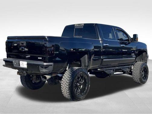 2015 Chevrolet Silverado 2500 High Country