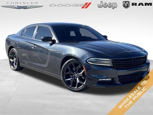 2017 Dodge Charger SXT