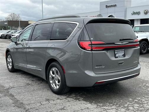 2022 Chrysler Pacifica Limited