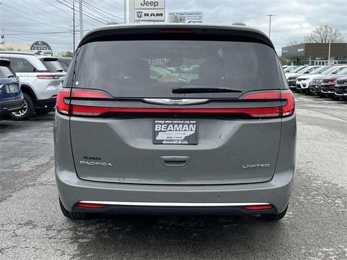 2022 Chrysler Pacifica Limited