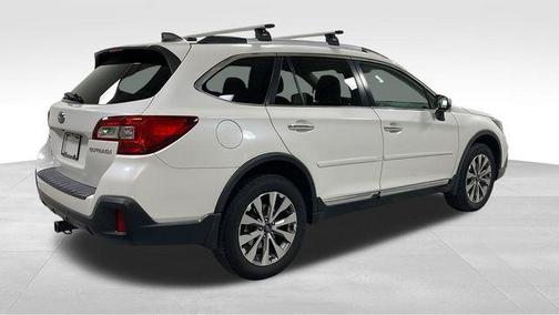 2019 Subaru Outback 2.5i Touring