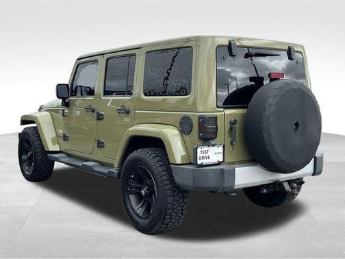 2013 Jeep Wrangler Unlimited Sahara
