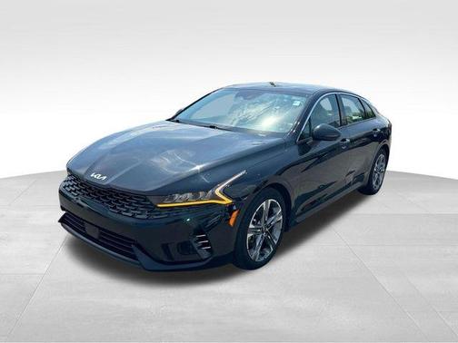 2022 Kia K5 EX