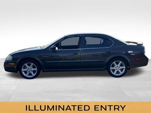 2002 Nissan Maxima SE