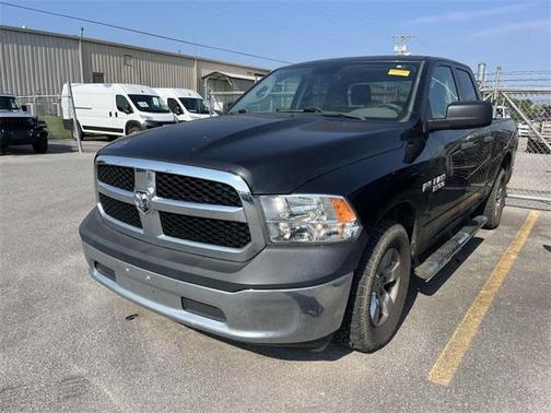 2018 RAM 1500 ST