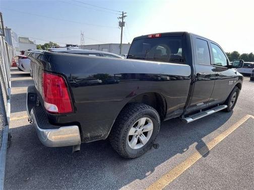 2018 RAM 1500 ST