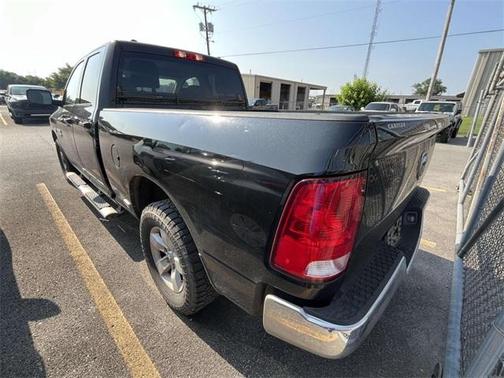 2018 RAM 1500 ST