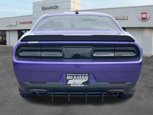 Plum Crazy Pearlcoat 2023 Dodge Challenger SXT