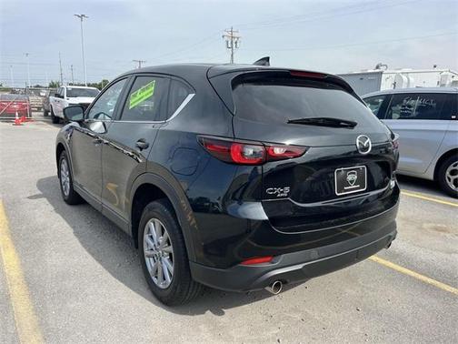 2022 Mazda CX-5 2.5 S Preferred Package