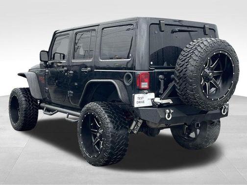 2017 Jeep Wrangler Unlimited Sahara