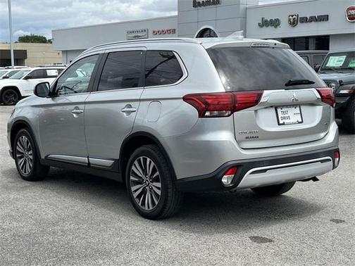 2020 Mitsubishi Outlander SEL
