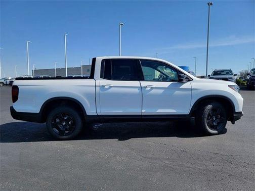2025 Honda Ridgeline Black