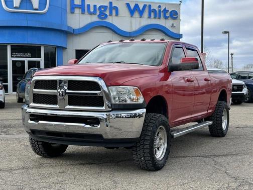 2018 RAM 2500 Tradesman Crew Cab 4x4 6'4' Box